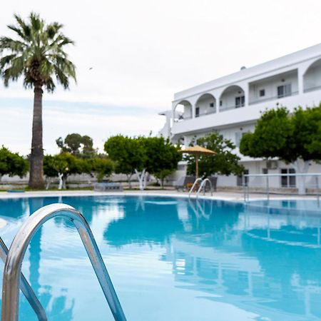Manos Pension Фаліракі Екстер'єр фото