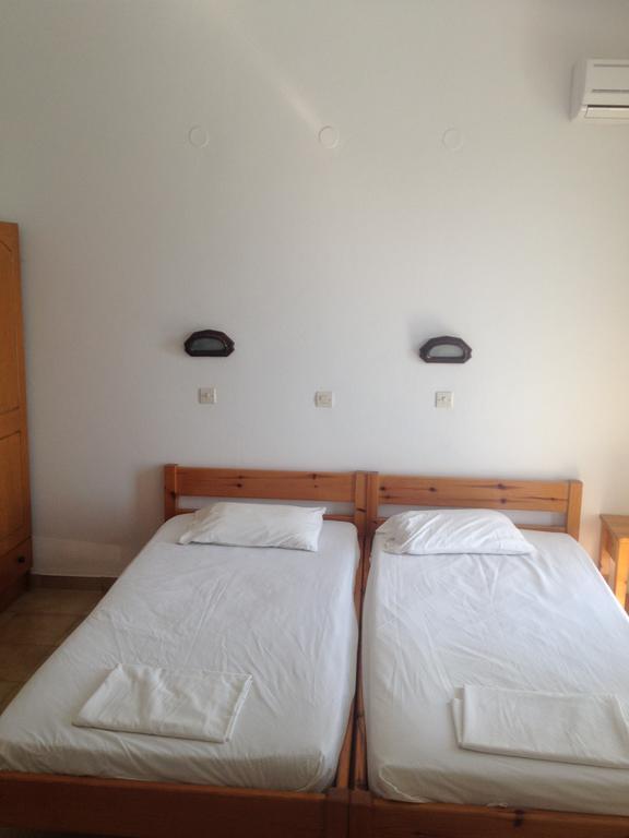 Manos Pension Фаліракі Номер фото